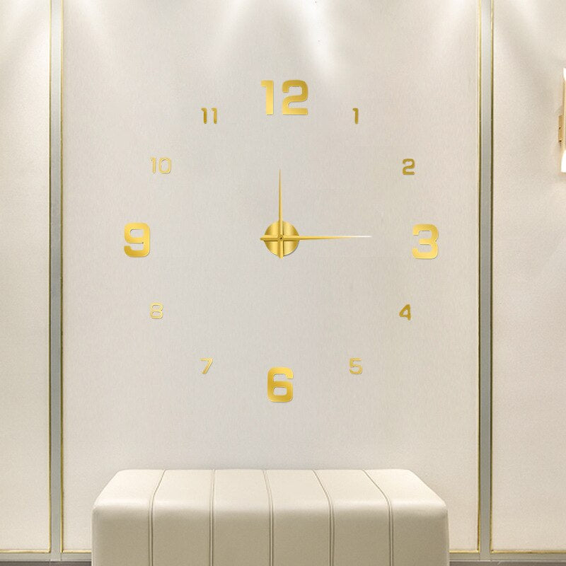 Moderno Wall Clock