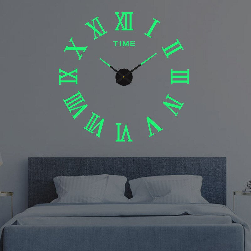 Moderno Wall Clock