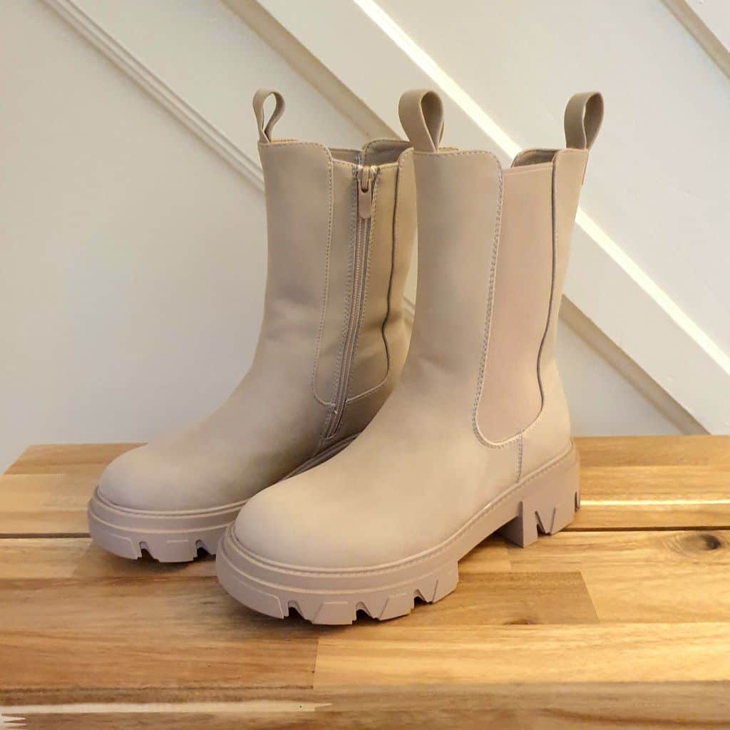Romi Beige Chelsea Boots