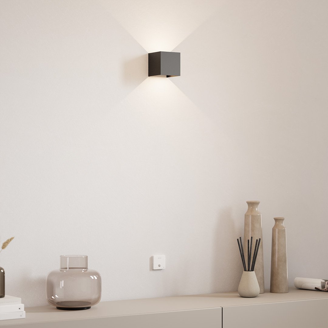 XENA Wall Lamp
