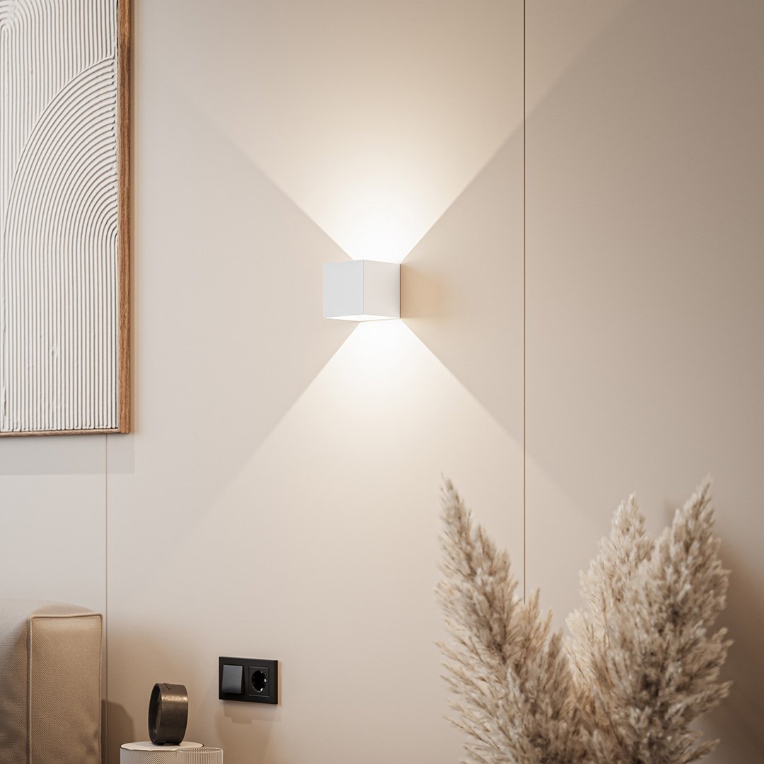 XENA Wall Lamp