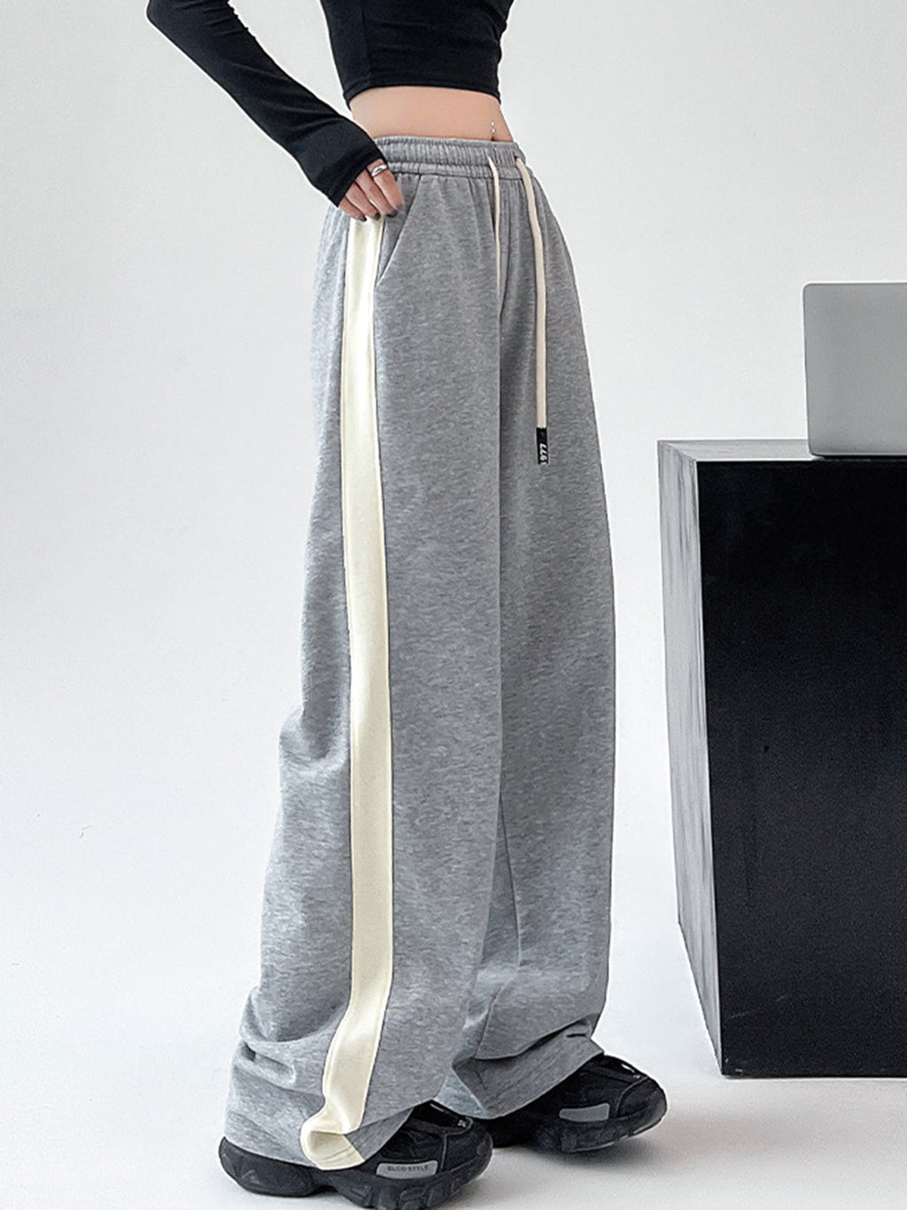 Wide Leg Sweatpants