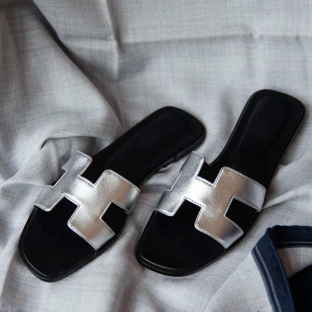 Mubil Slip-On Slippers