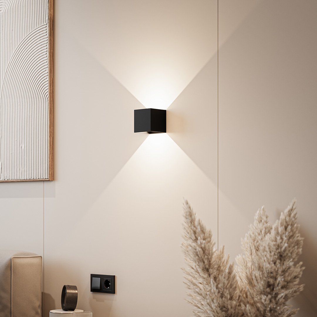 XENA Wall Lamp